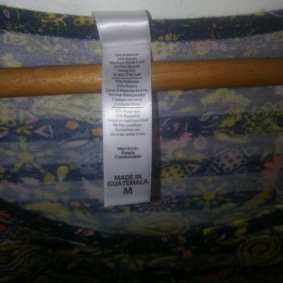 LuLaRoe Simply Comfortable Short Sleeve Top Sz M - Picture 4 of 5